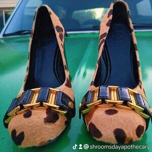 Tory Burch Calfhair leopard print block heels
